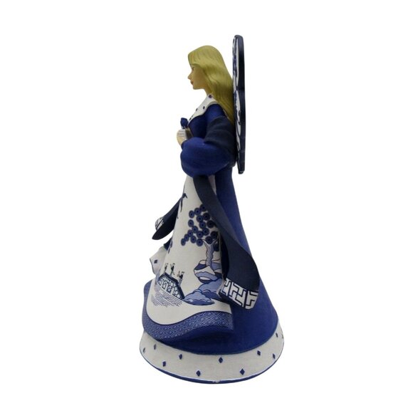 Hamilton Collection BLUE WILLOW Protection For a Peaceful Passing Angel Figurine - Picture 7 of 10